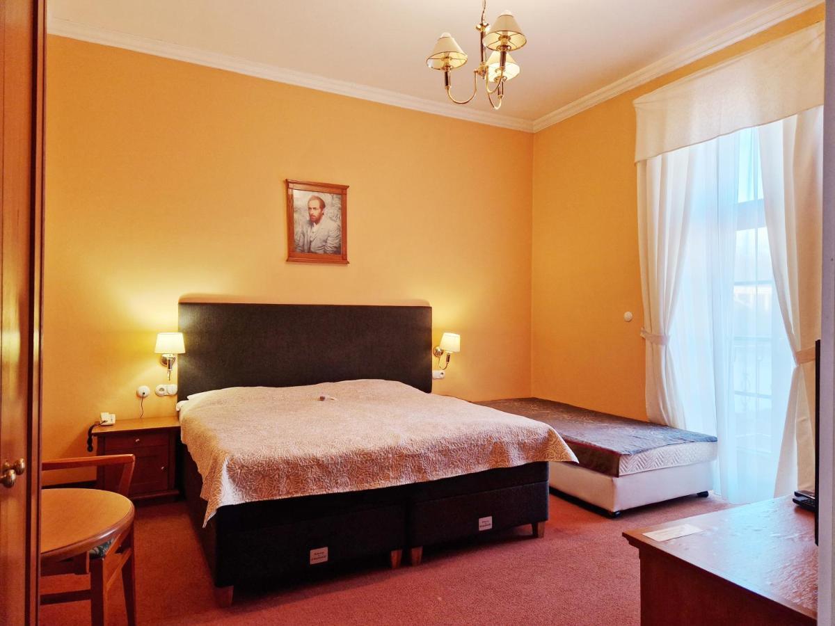 Romantik Hotel Eleonora Tábor Exterior foto