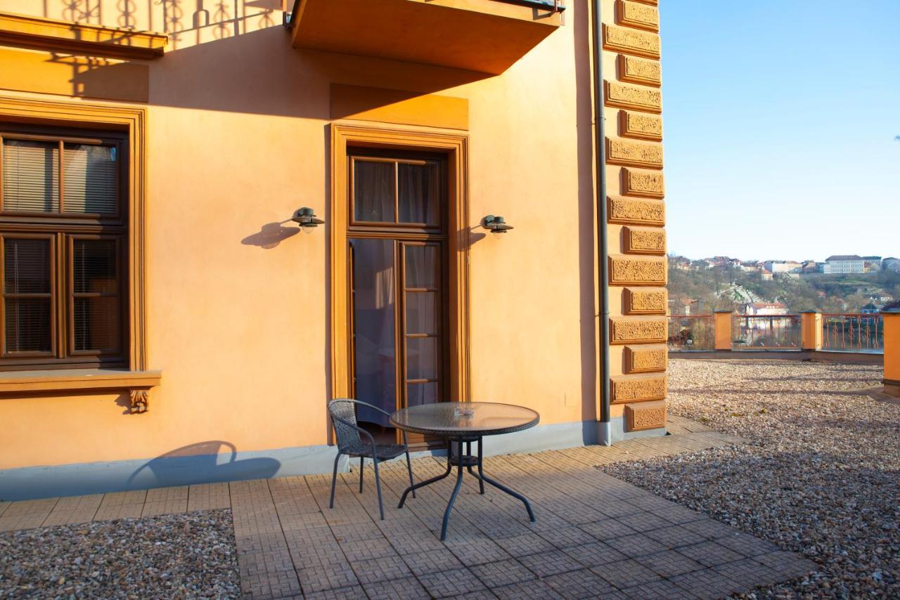 Romantik Hotel Eleonora Tábor Exterior foto