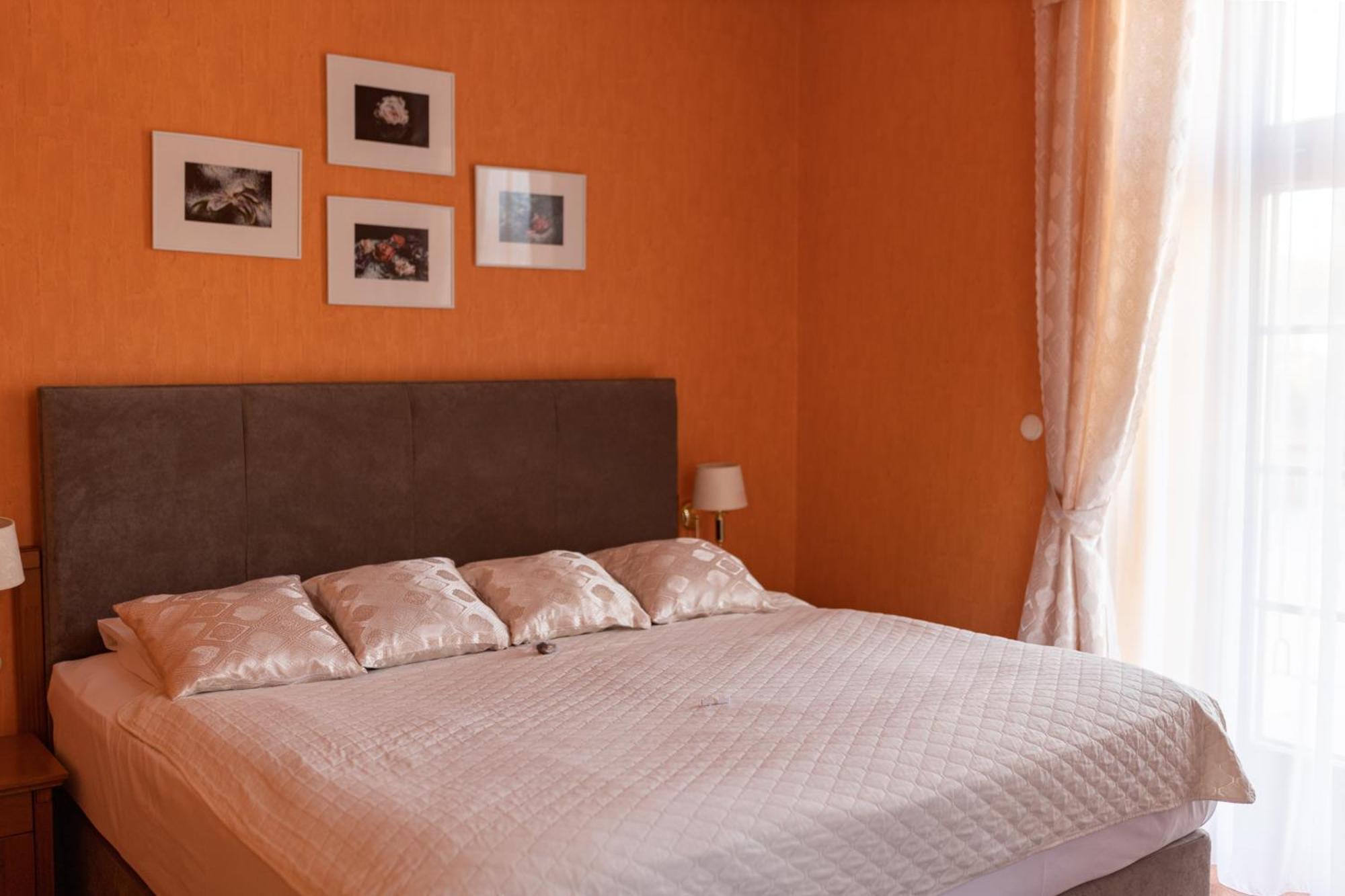 Romantik Hotel Eleonora Tábor Exterior foto